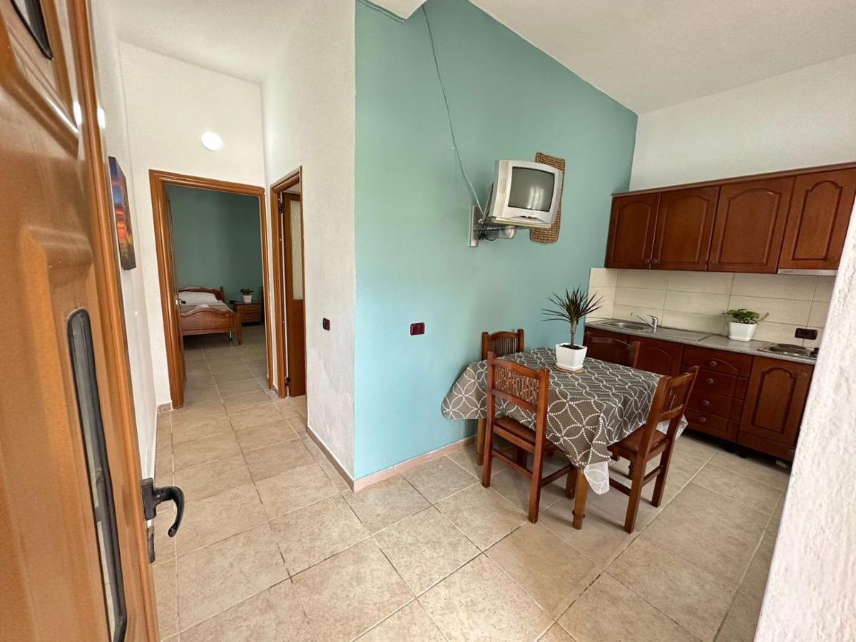 Vlora Villa With Private Parking Buitenkant foto