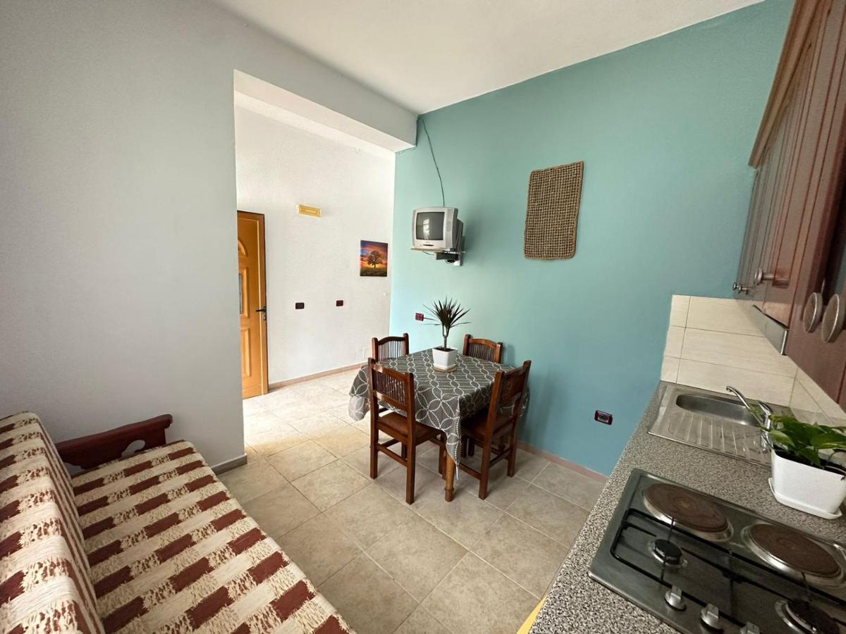 Vlora Villa With Private Parking Buitenkant foto