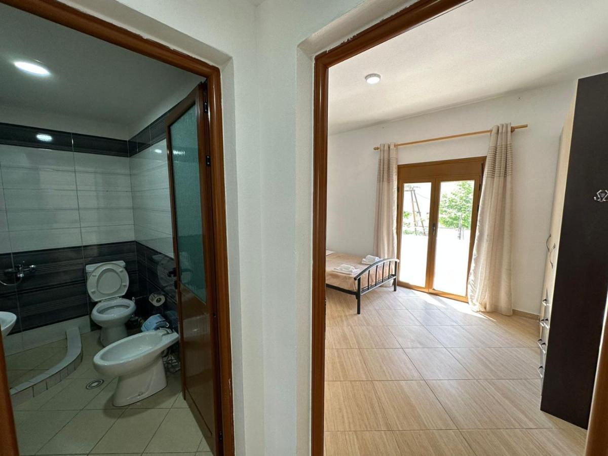 Vlora Villa With Private Parking Buitenkant foto